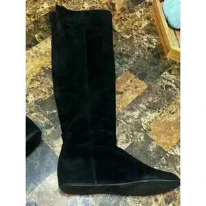 Stuart Weitzman Russell & Bromley Tall Suede Women’s Boots Size 6.5